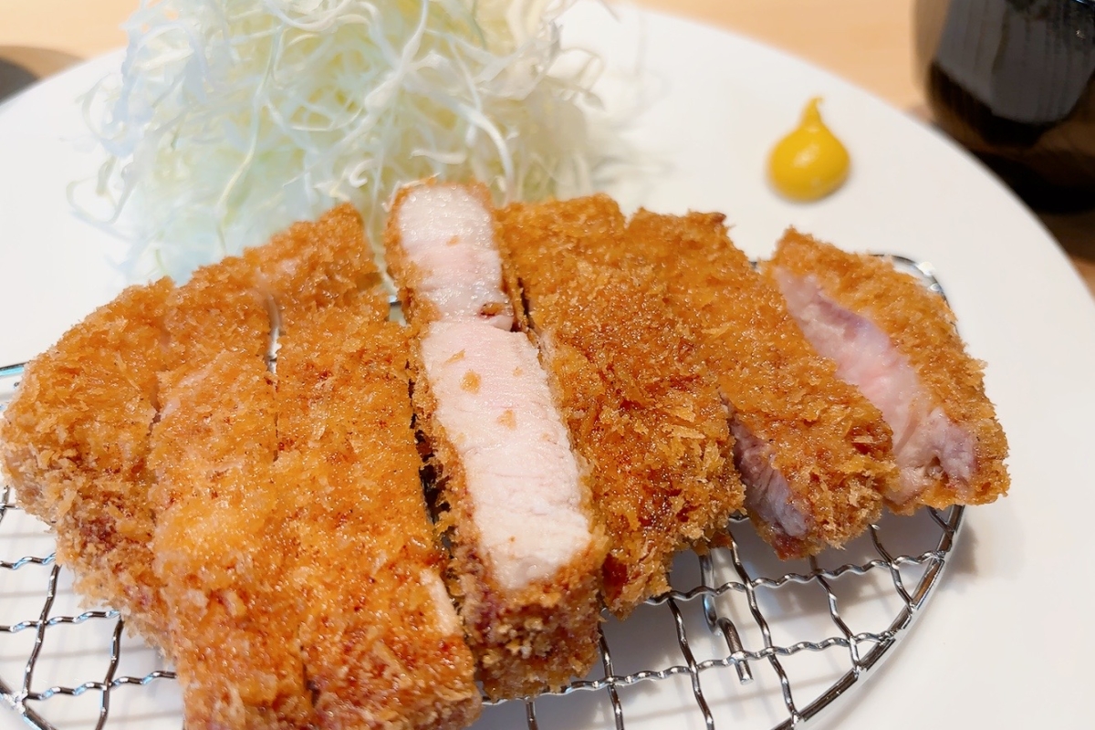 【和かつ屋 豚のしっぽ】出水でとんかつ食べるならここ！とんかつを食べ歩いたオーナーが生み出した絶品とんかつ。