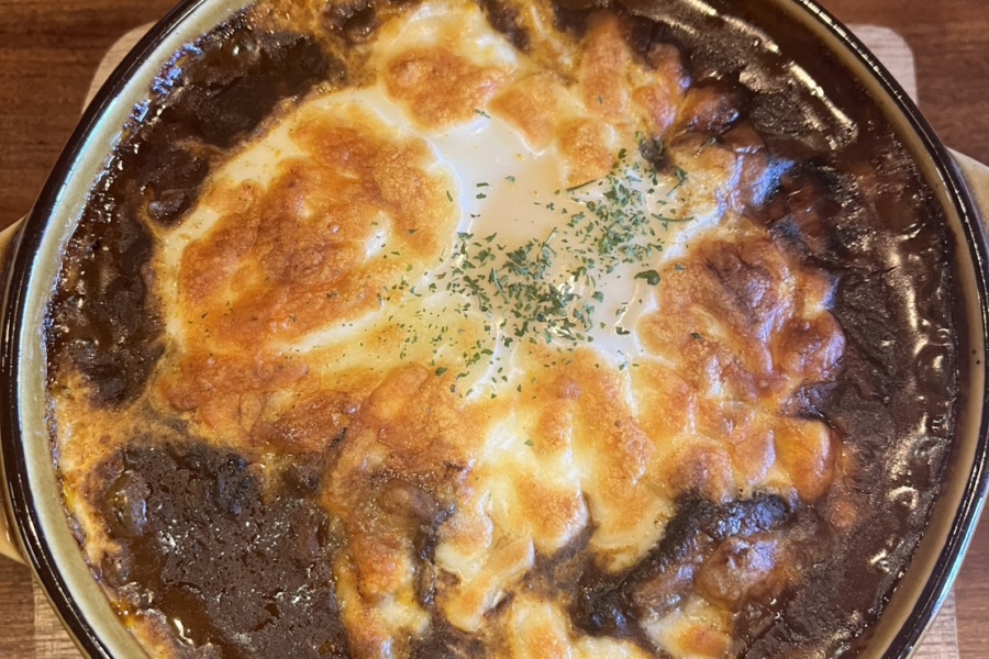 【出水市】喫茶ドム 昭和レトロな純喫茶｜人気No.1の焼きカレーと昭和プリン